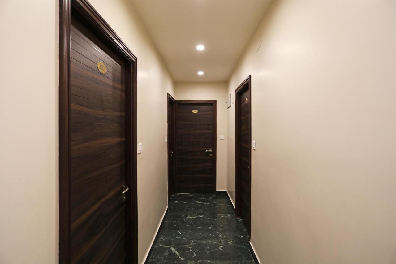 Capital O 8318 Beeu Guest House Liluah Exterior photo