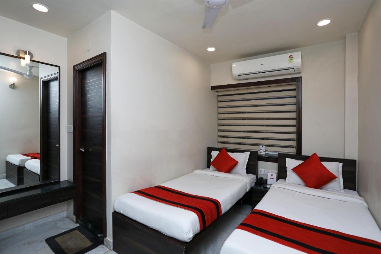 Capital O 8318 Beeu Guest House Liluah Exterior photo