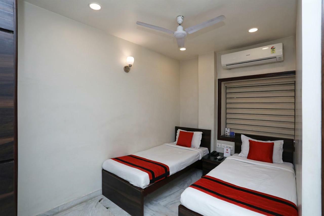 Capital O 8318 Beeu Guest House Liluah Exterior photo